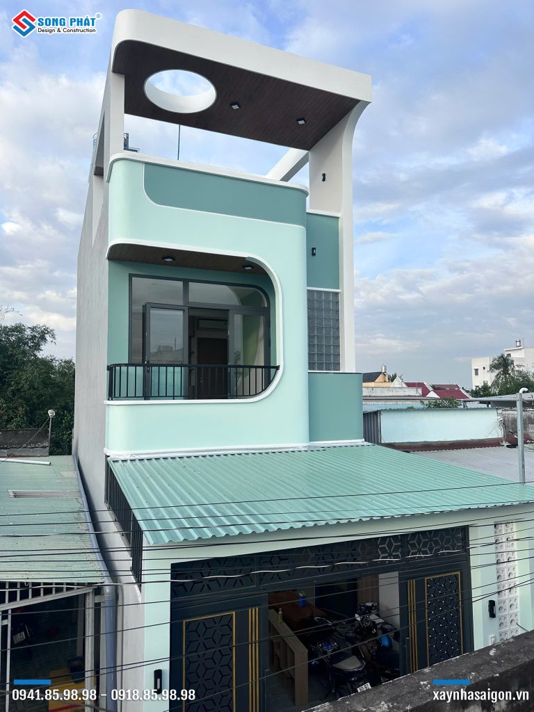 15/11 Mặt tiền nhà hoàn thiện, chờ ngày bàn giao 