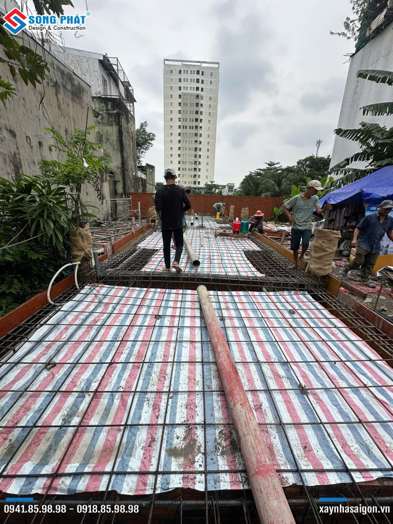 26/10 Hoàn thiện đi thép móng - sàn trệt 