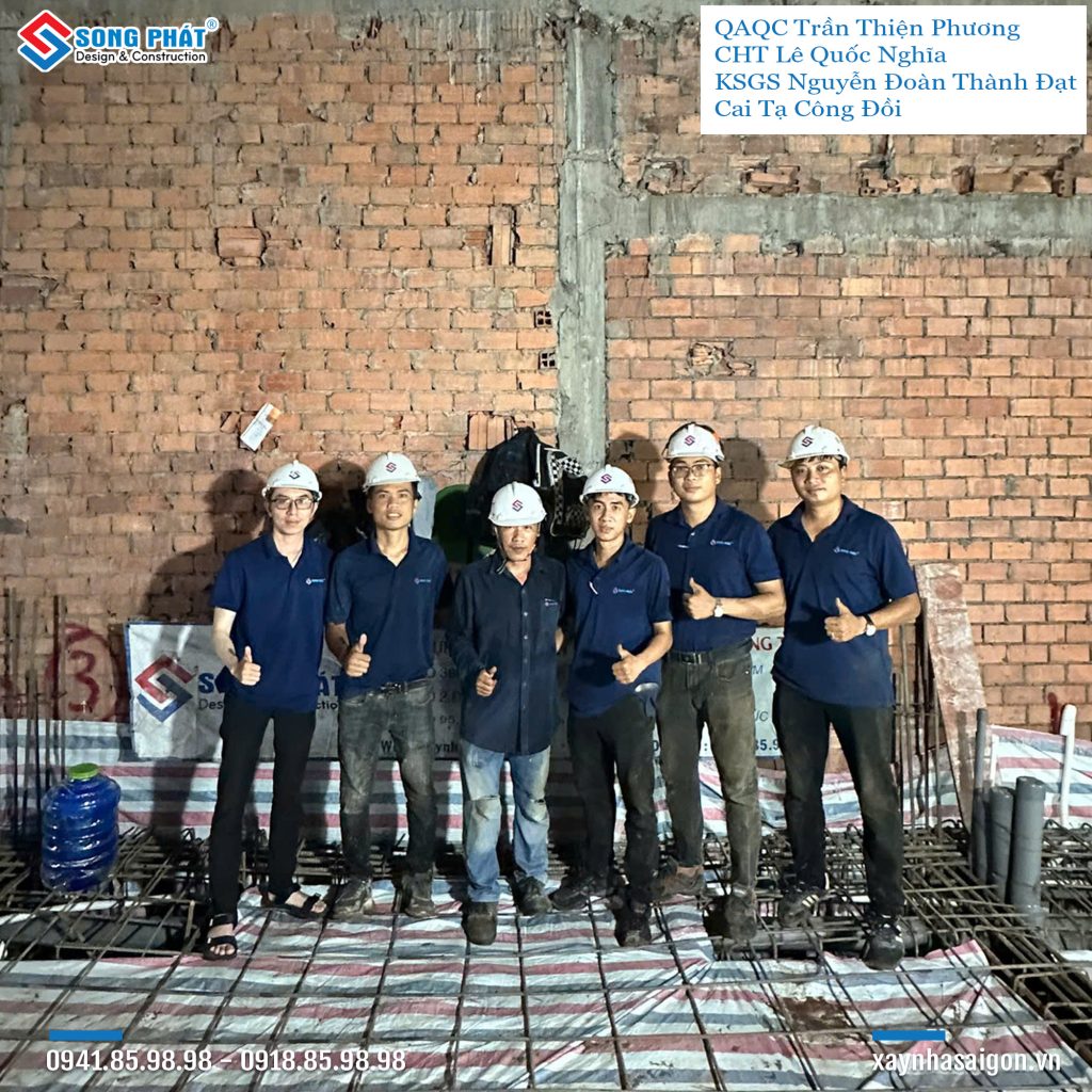 Đội ngũ Song Phát nghiệm thu thép sàn, giám sát quá trình đổ bê tông