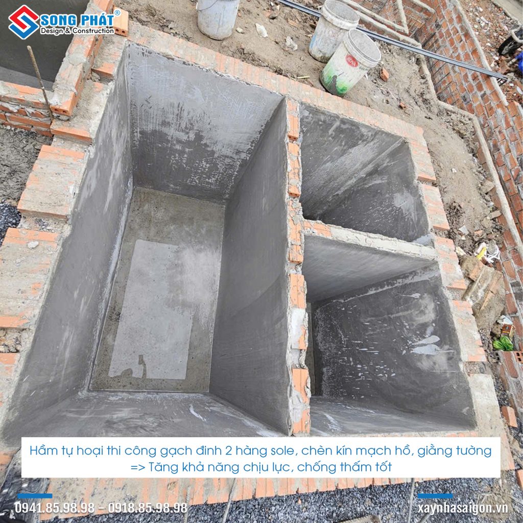 24/08 Hoàn thiện xây tô hầm tự hoại 