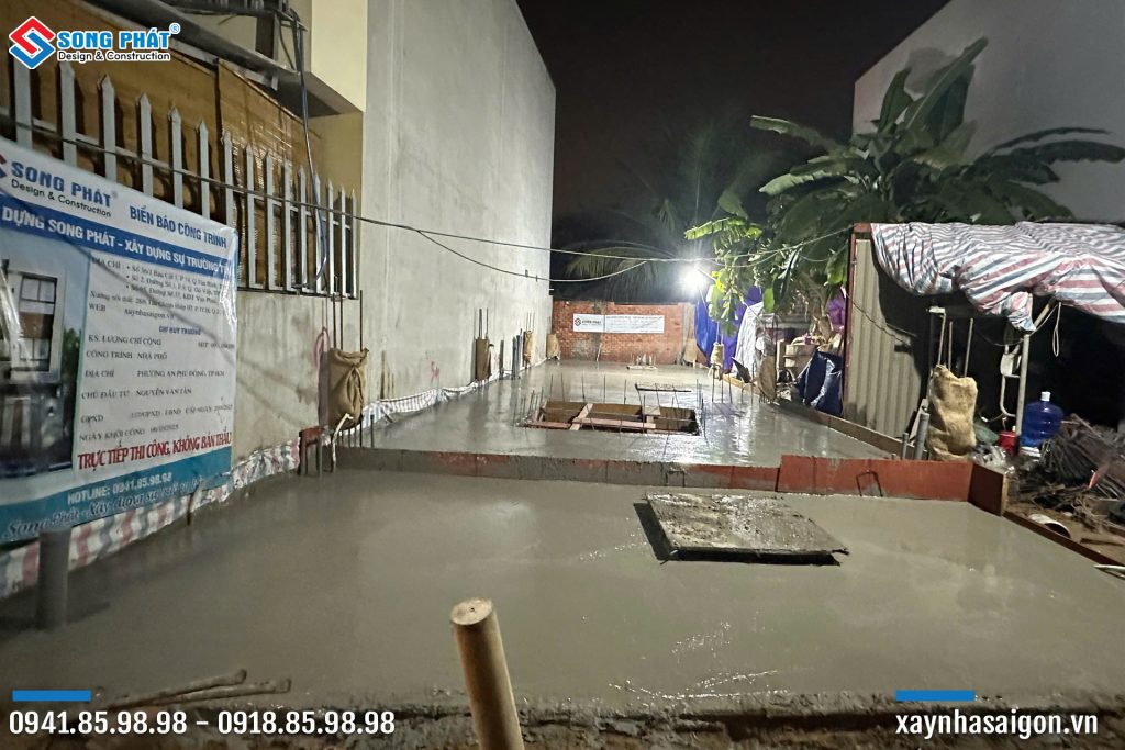 Hoàn thiện đổ bê tông móng - sàn trệt