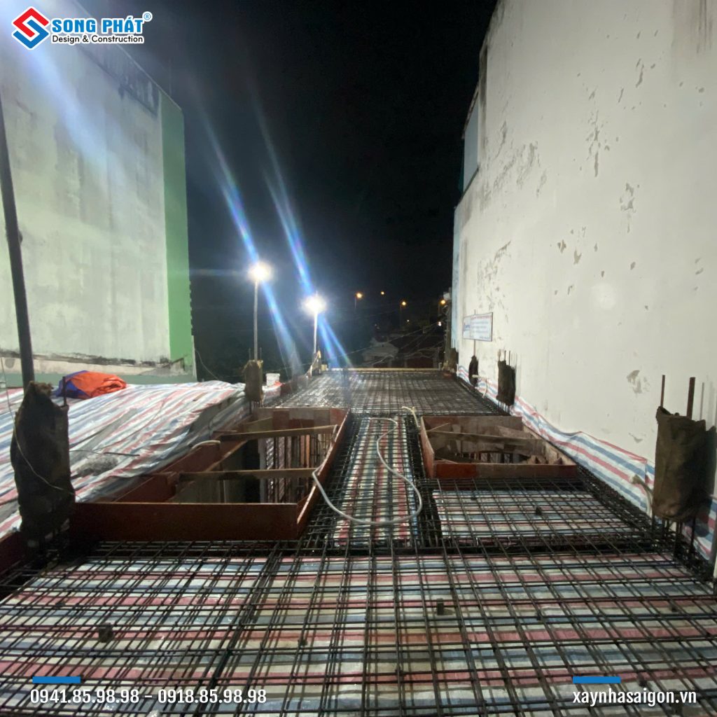 23/10 Hoàn thiện đi thép sàn lầu 1