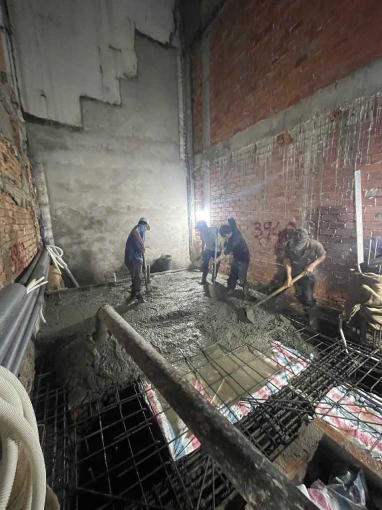 26/10 Triển khai đổ bê tông móng - sàn trệt 