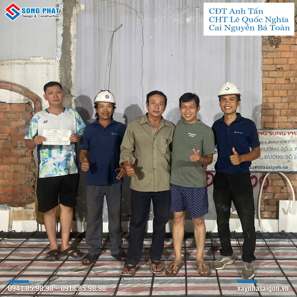 Đội ngũ Song Phát nghiệm thu thép sàn, giám sát quá trình đổ bê tông 