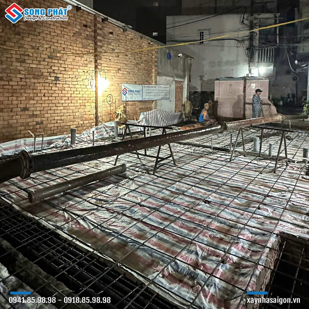 28/08 Hoàn thiện đi thép móng - sàn trệt