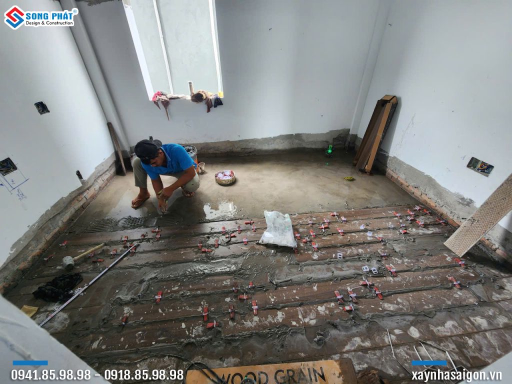 25/10 Ốp gạch phòng ngủ 01