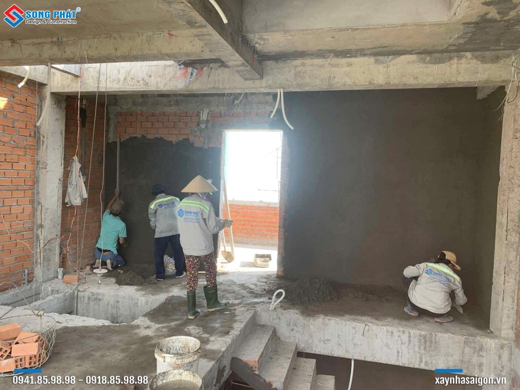 16/09 Tô tường sân thượng 