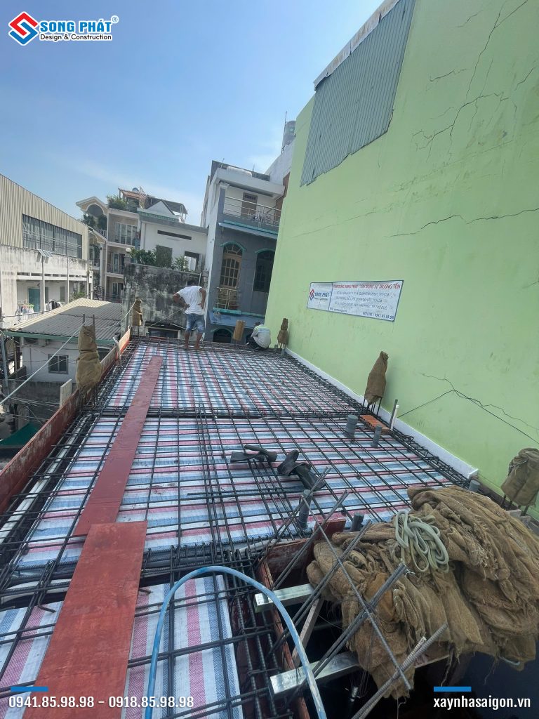 15/11 Hoàn thiện đi thép sàn lầu 2