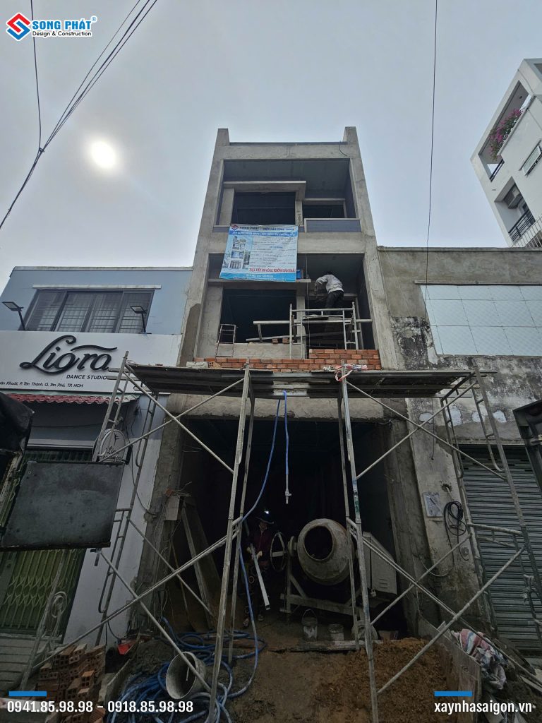 17/11 Tô mặt tiền 