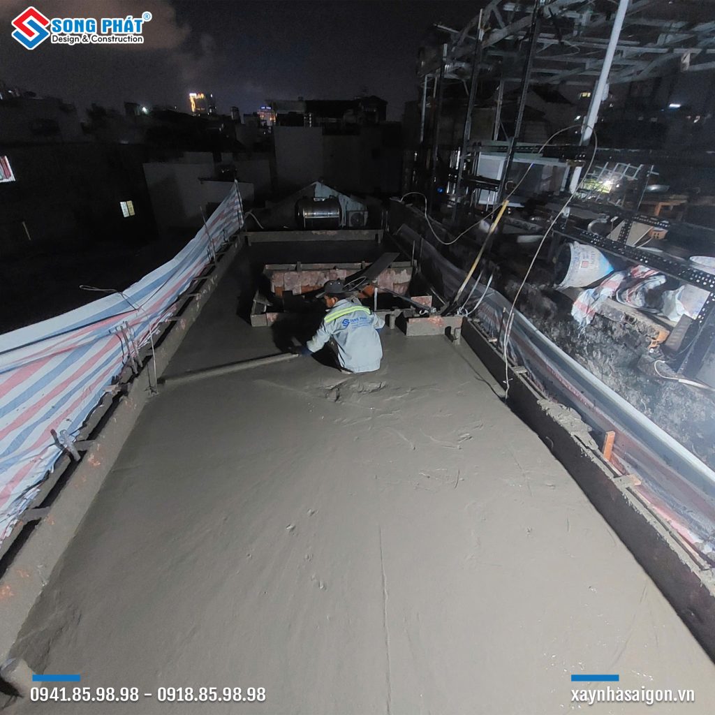 10/10 Cất nóc sàn mái