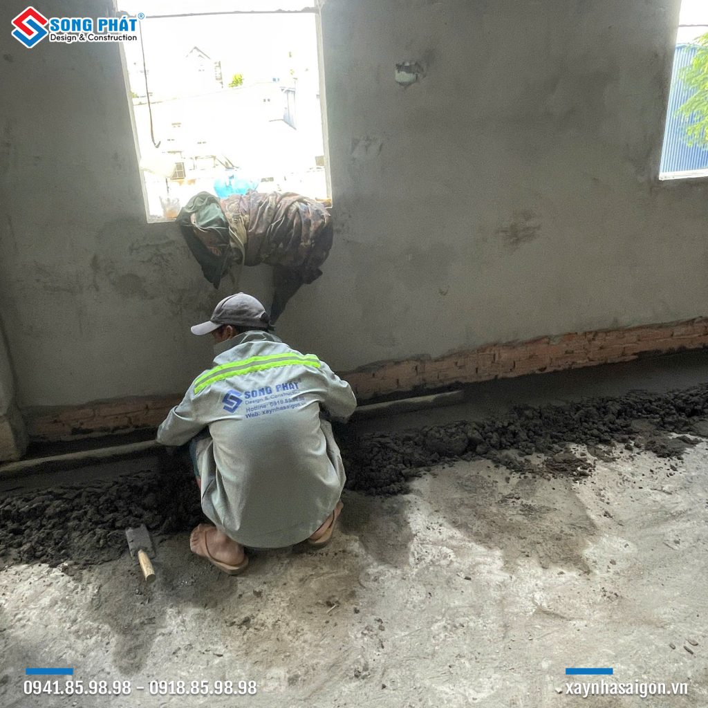 12/11 Thi công cán nền lầu 2