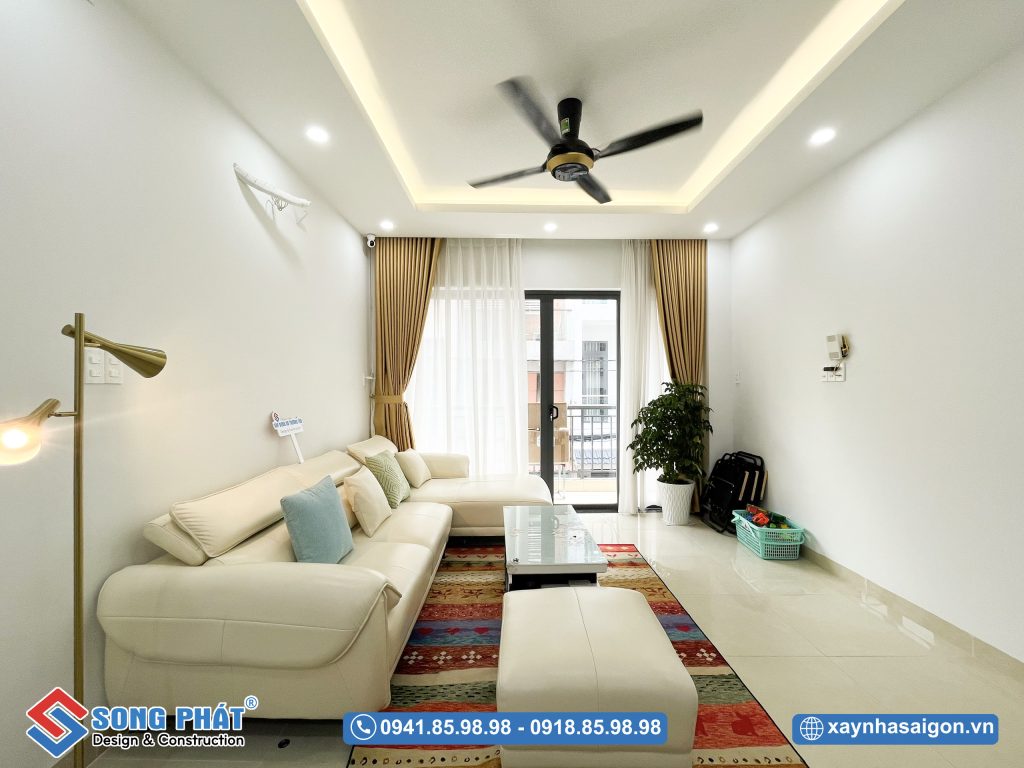 Hệ của lớn tối ưu ánh sáng vào không gian phòng khách