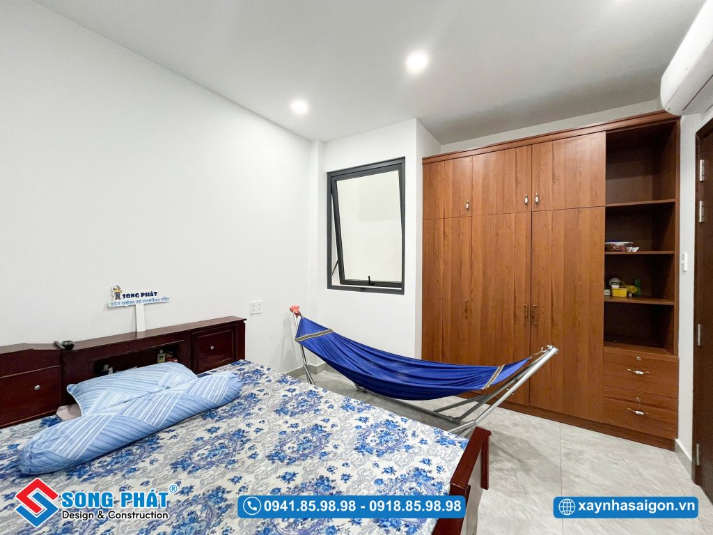 Ánh sáng và thông gió tự nhiên được đảm bảo.