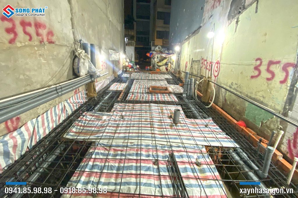 03/12 Hoàn thiện đi thép móng, sàn trệt