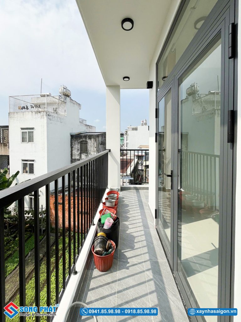 Ban công được chừa đúng theo mật độ xây dựng quy định