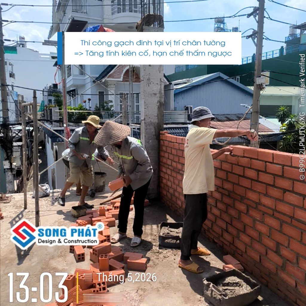 11/05 Xây tường bao lầu 1