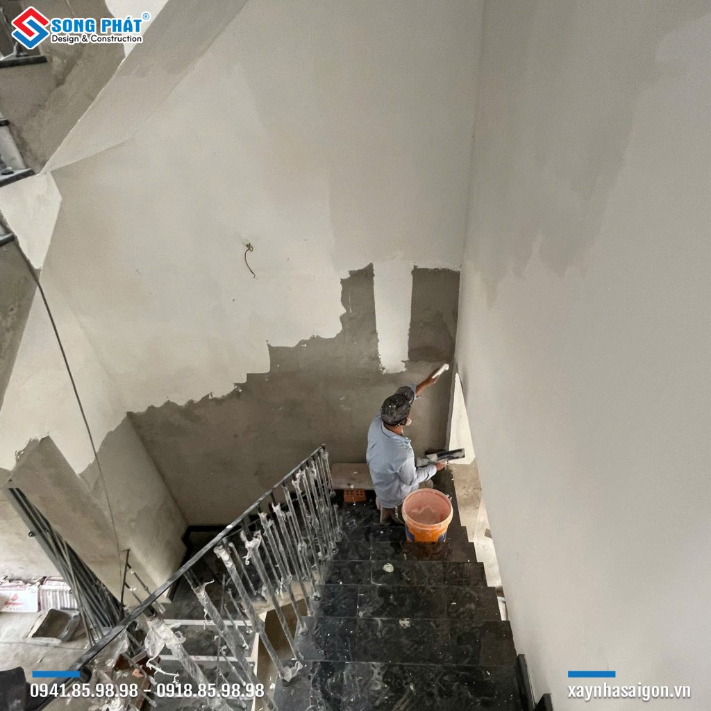 31/03 Thi công bả bột sơn nước