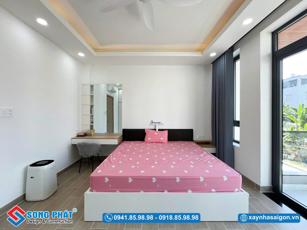 Phòng ngủ trước lầu 1