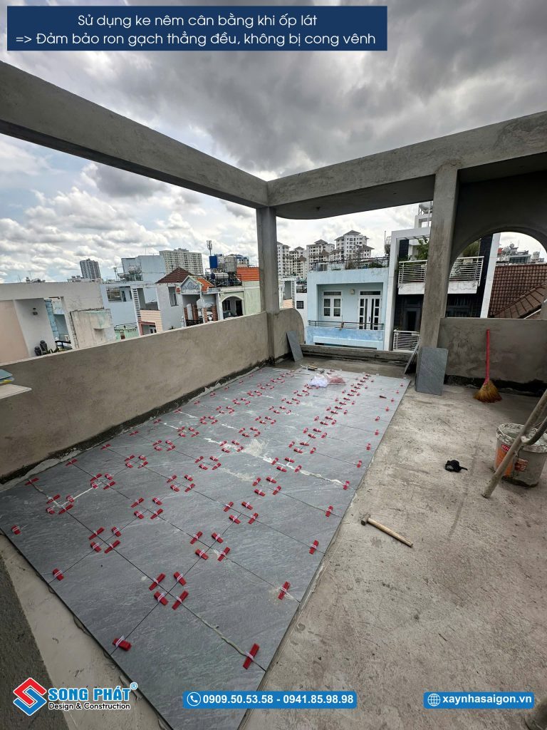 20/05 Ốp lát nền sân thượng