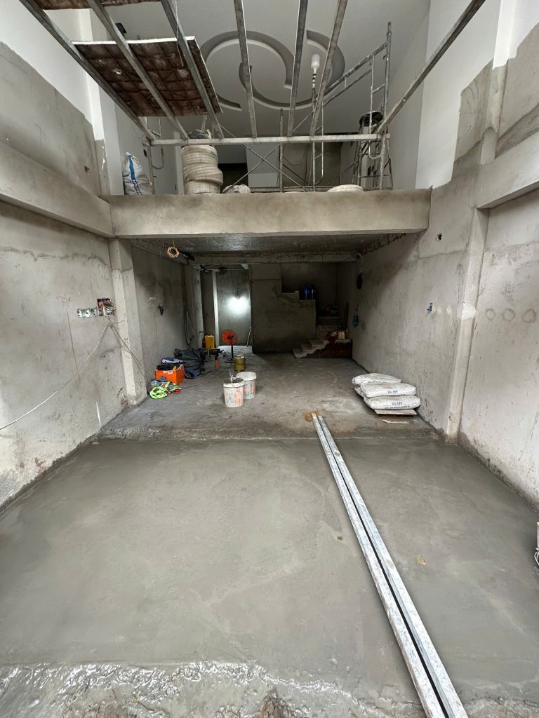 28/05 Cán nền sàn trệt