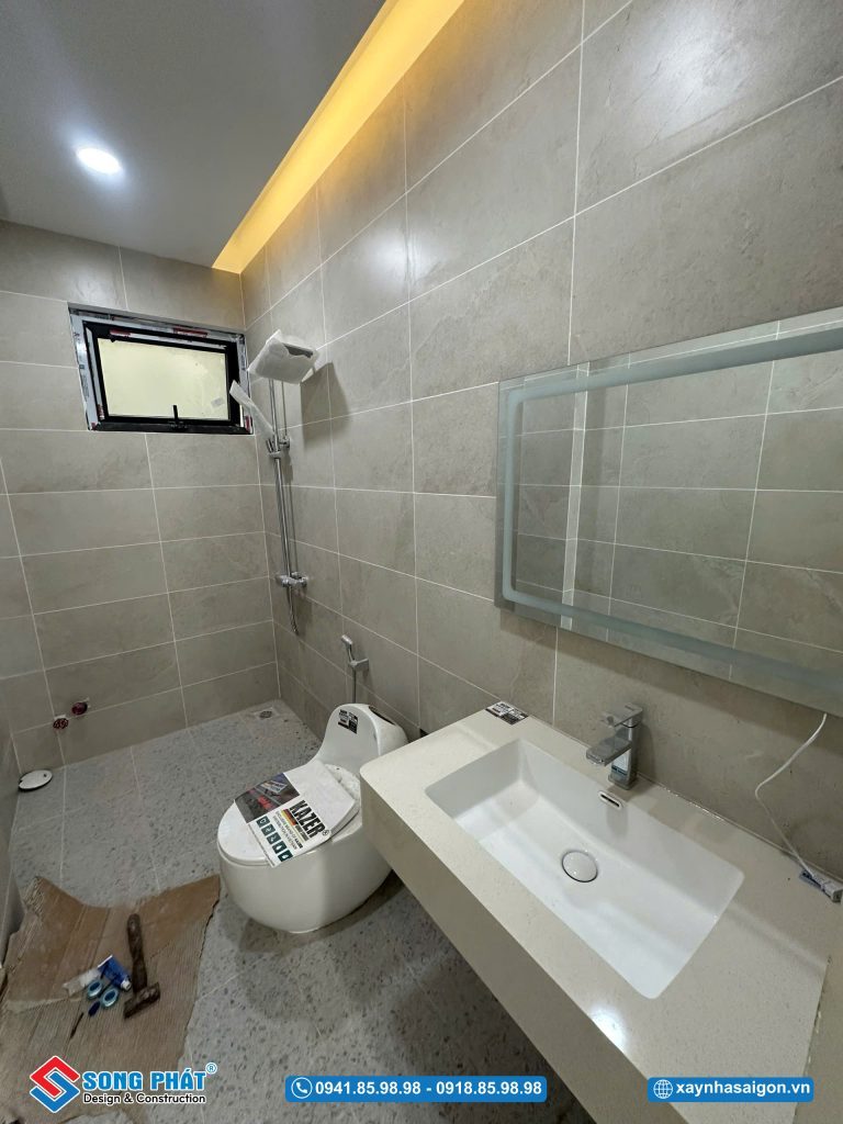 07/07 Lắp đặt thiết bị vệ sinh