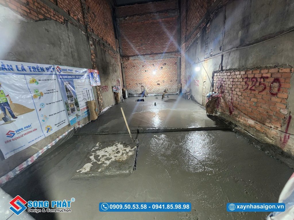 11/01 Hoàn thiện đổ bê tông móng – sàn trệt