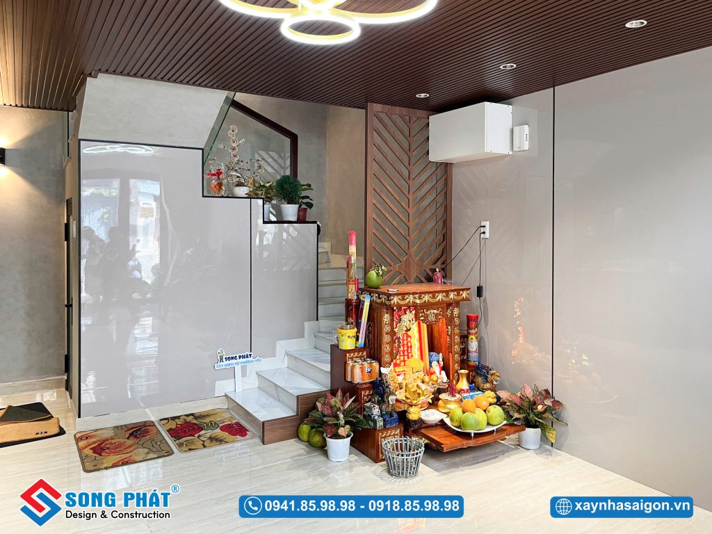 Không gian tầng trệt được thiết kế đơn giản