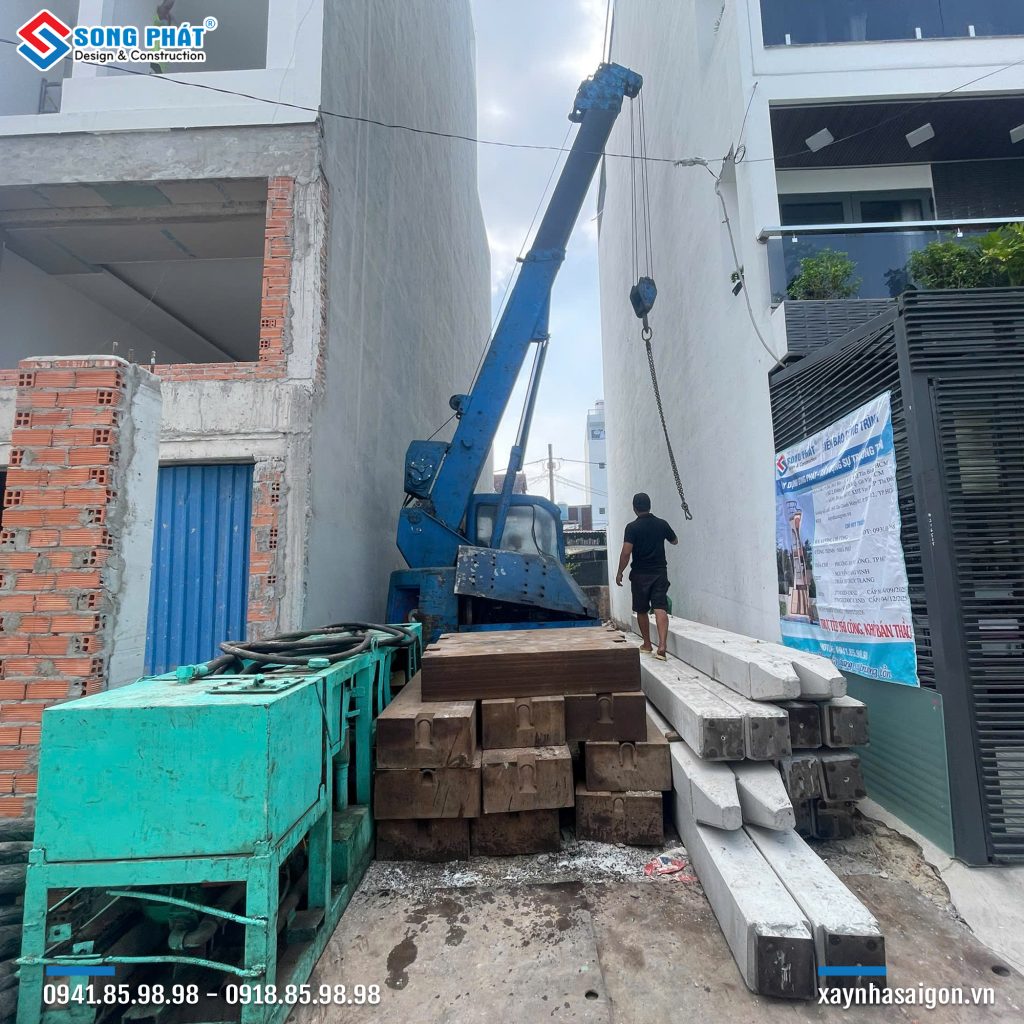 30/03 Thi công ép cọc thử