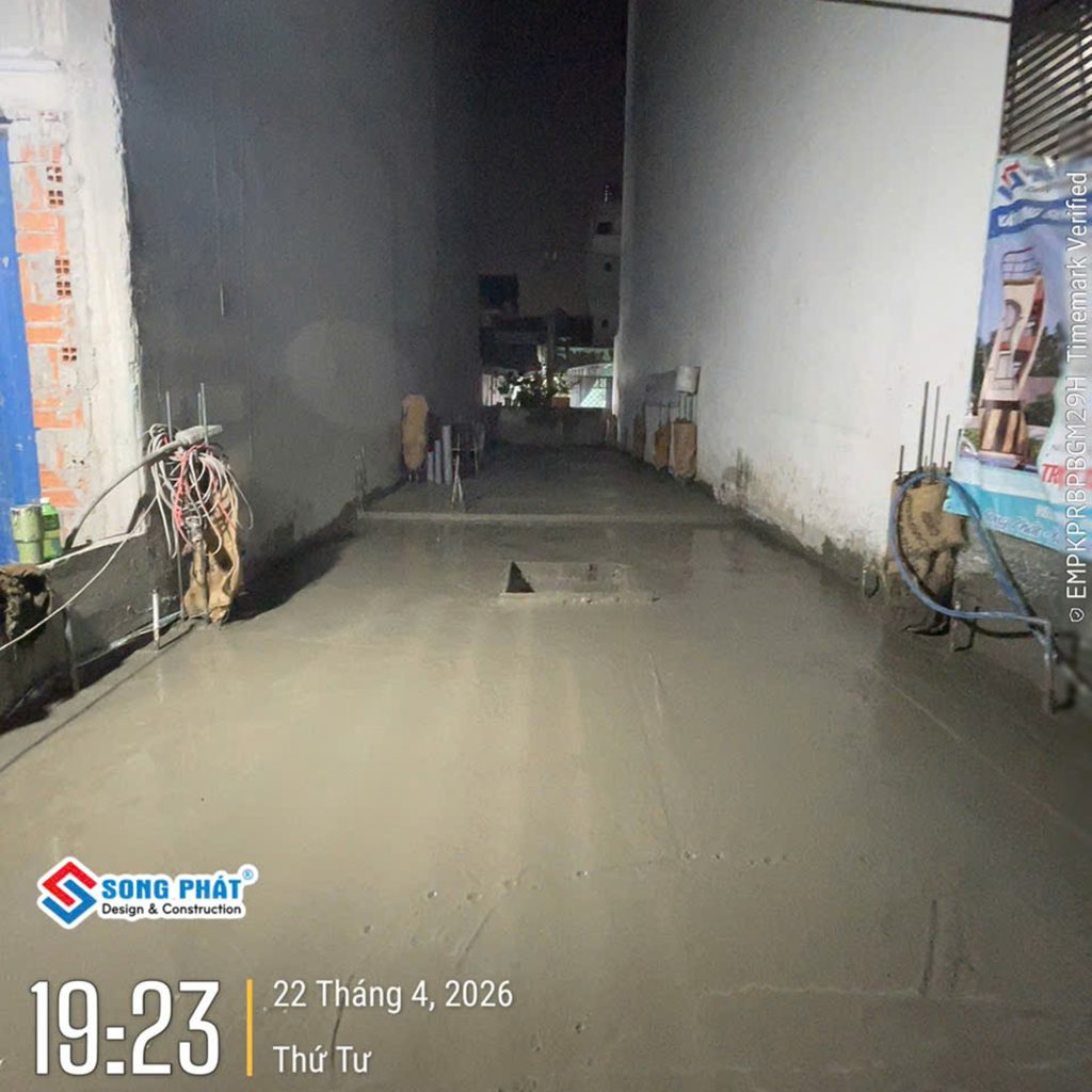 22/04 Hoàn thiện đổ bê tông sàn – trệt