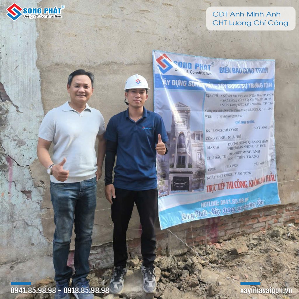Đội ngũ Song Phát trong buổi định vị công trình