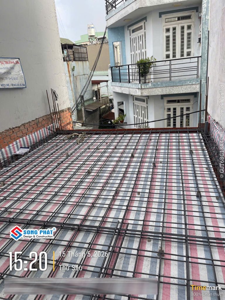 15/05 Hoàn thiện đi thép sàn lầu 2