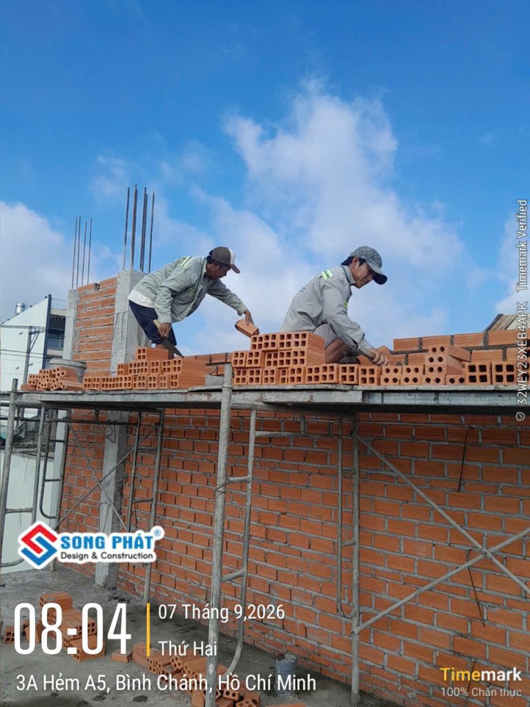 07/09 xây tường bao lầu 1.