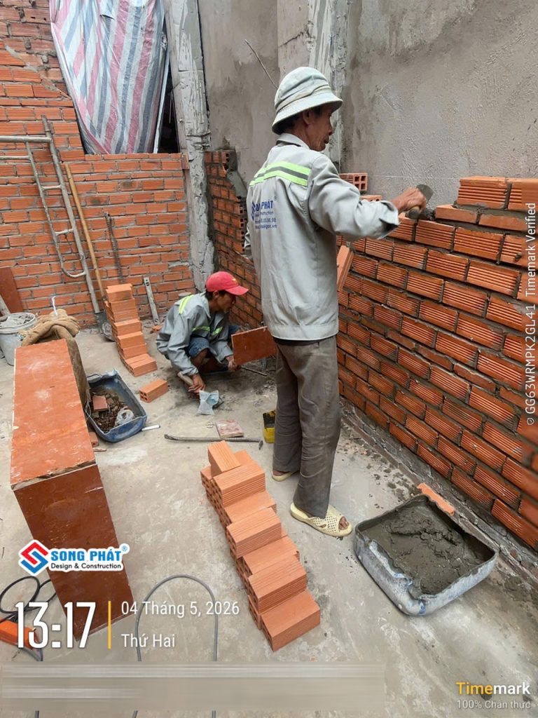 04/05 Xây bao tầng trệt 