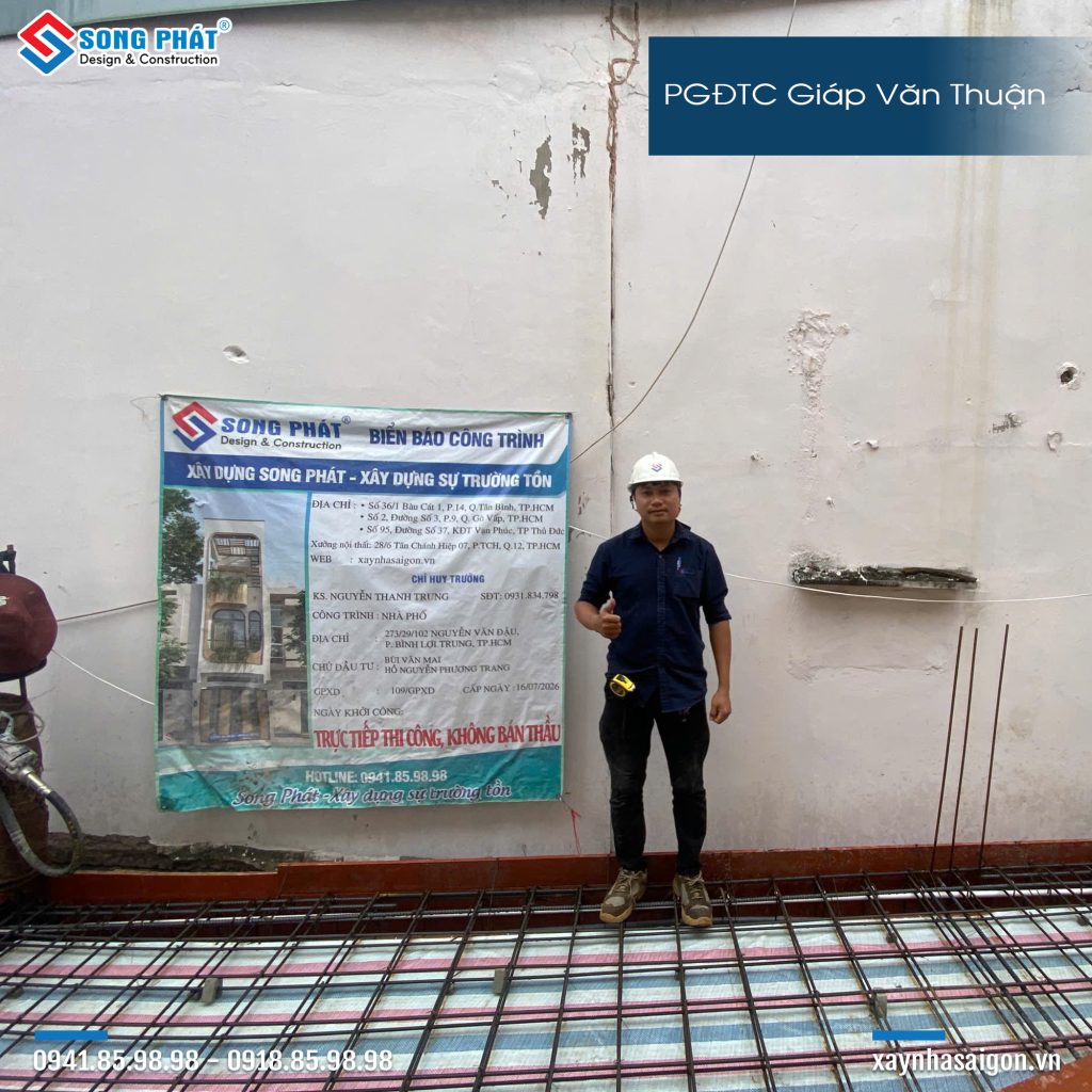 PGĐTC Song Phát nghiệm thu thép sàn trước khi đổ bê tông.