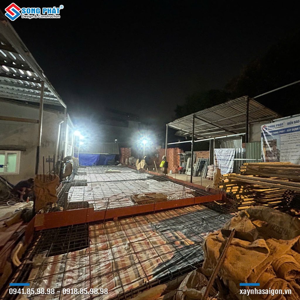 14/04 Hoàn thiện đổ bê tông móng - sàn trệt