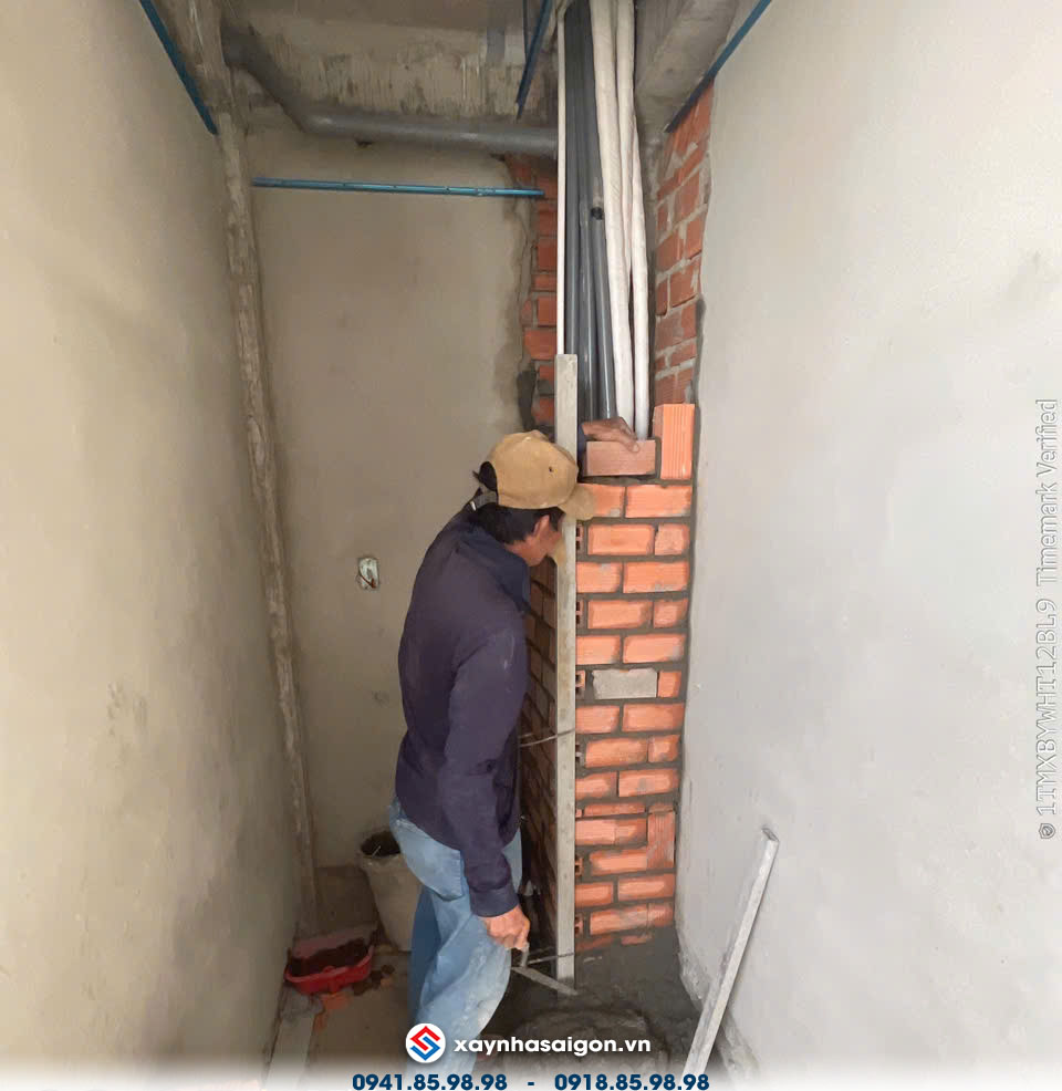 16/07 xây tô hộp gen.