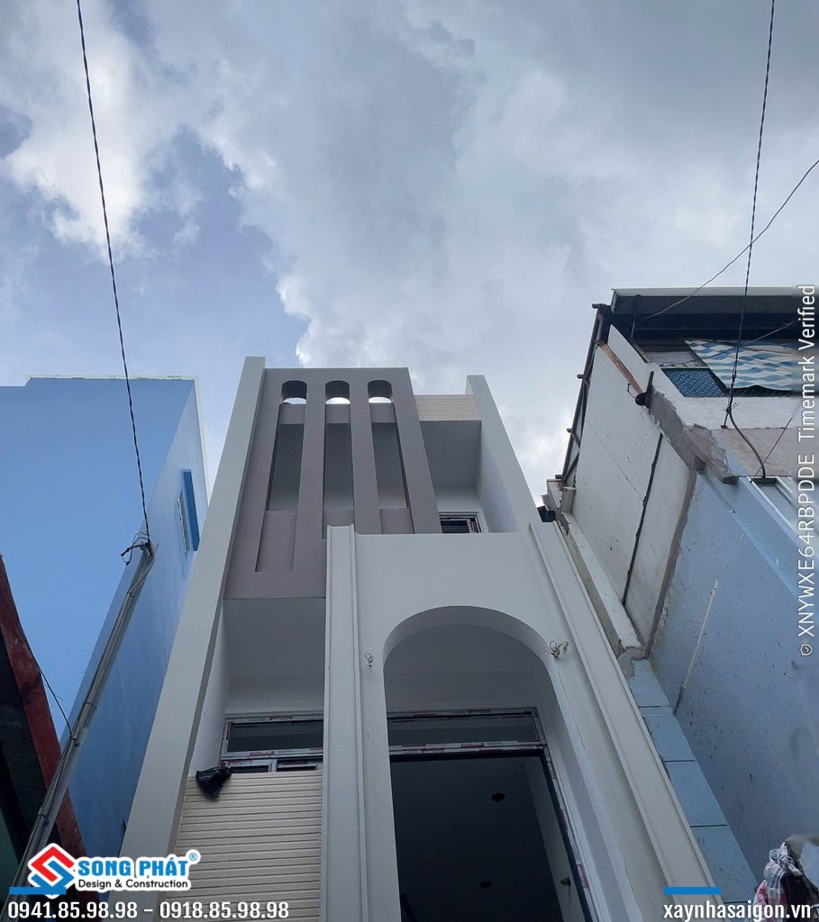 01/07 thi công sơn nước.