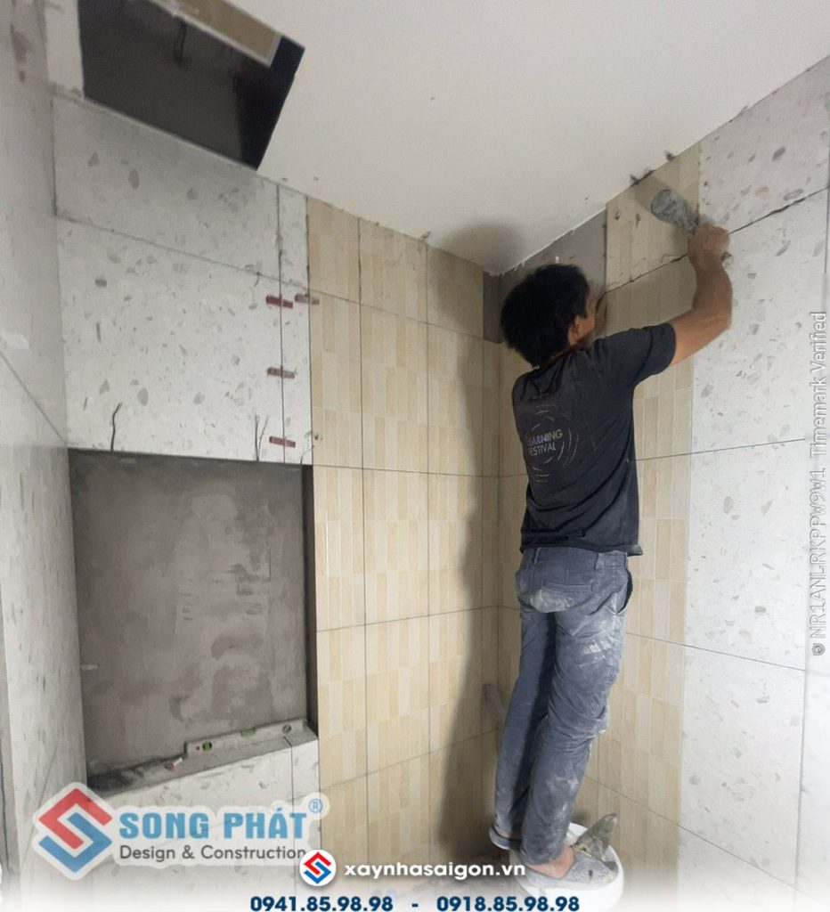 21/07 ốp hoàn thiện len trệt.