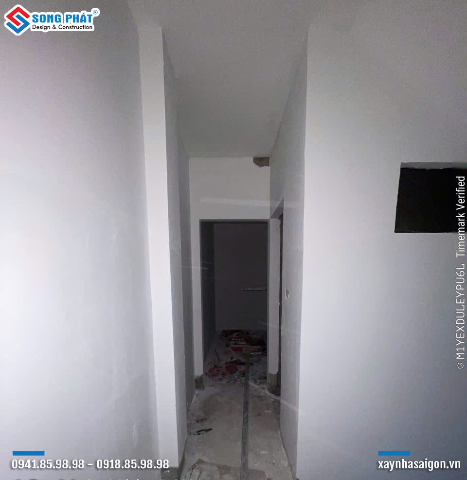 21/07 thi công sơn nước.
