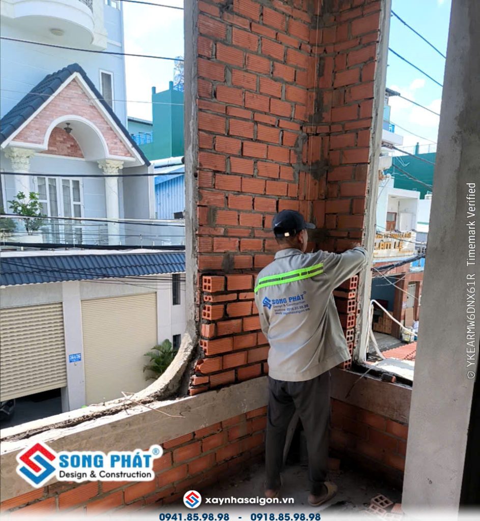 21/07 xây tô hộp gen.