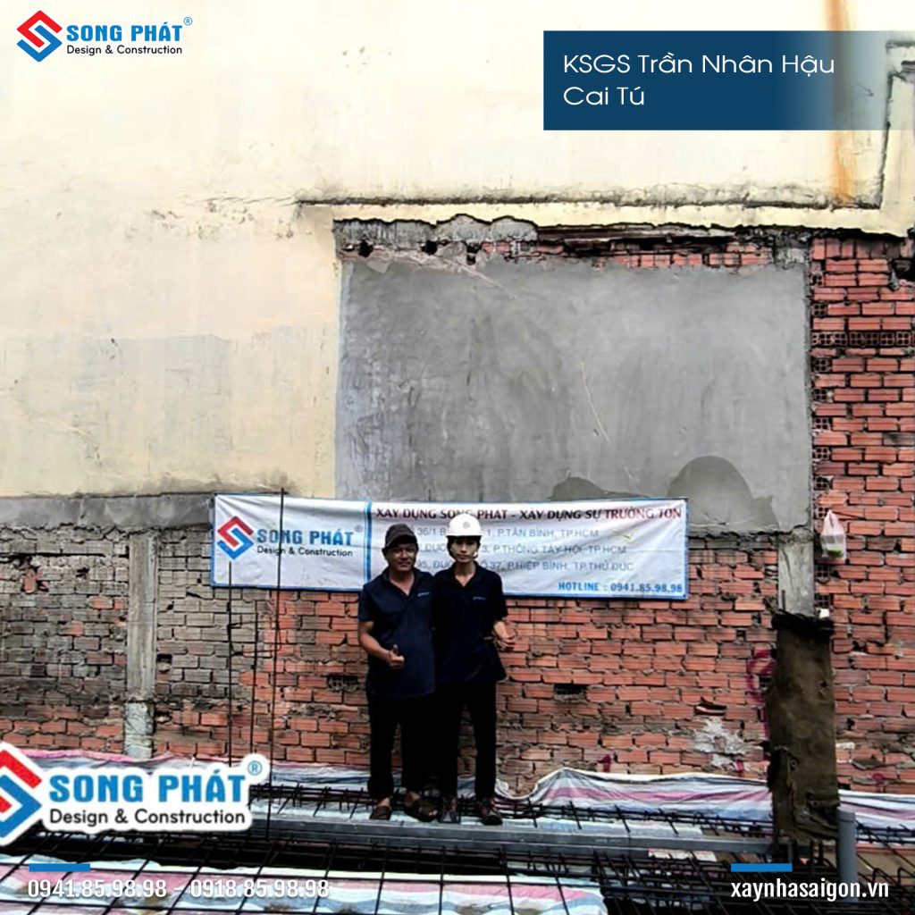 Đội ngũ Song Phát nghiệm thu thép sàn, giám sát quá trình đổ bê tông.