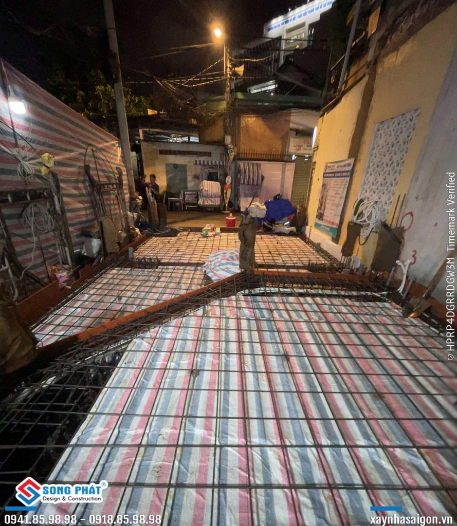 21/09 hoàn thành đi thép sàn móng - trệt.