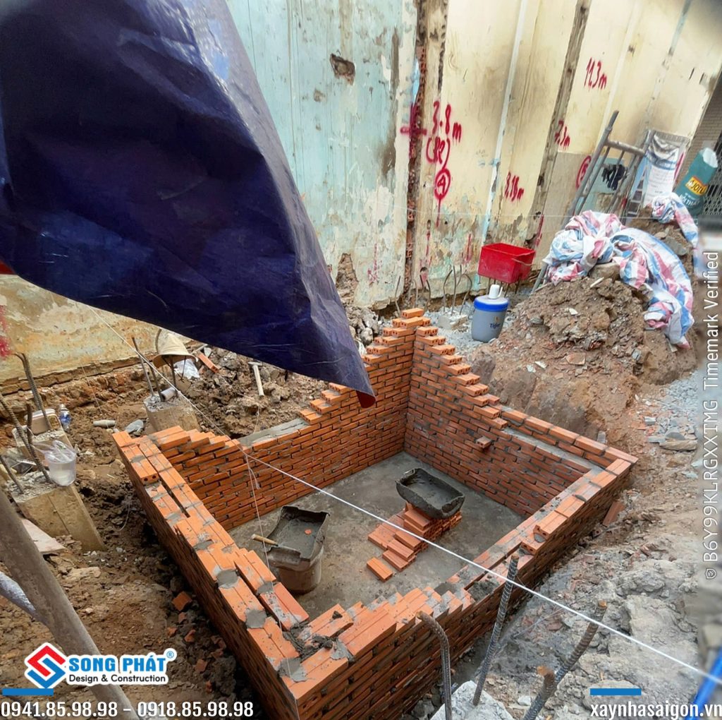 23/07 xây hầm tự hoại.