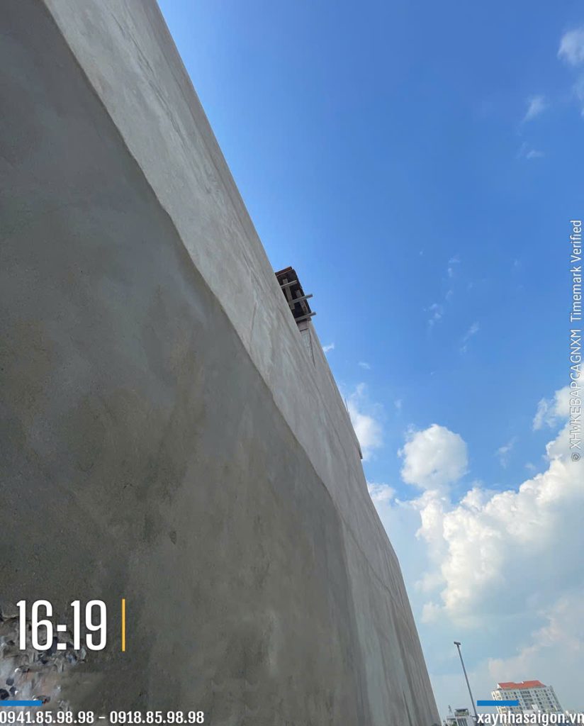 24/08 tô vách song phải.