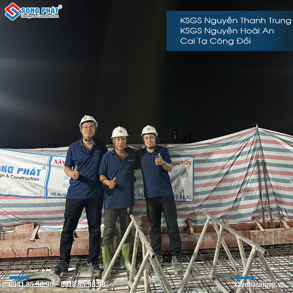 Đội ngũ Song Phát nghiệm thu thép sàn, giám sát quá trình đổ bê tông.