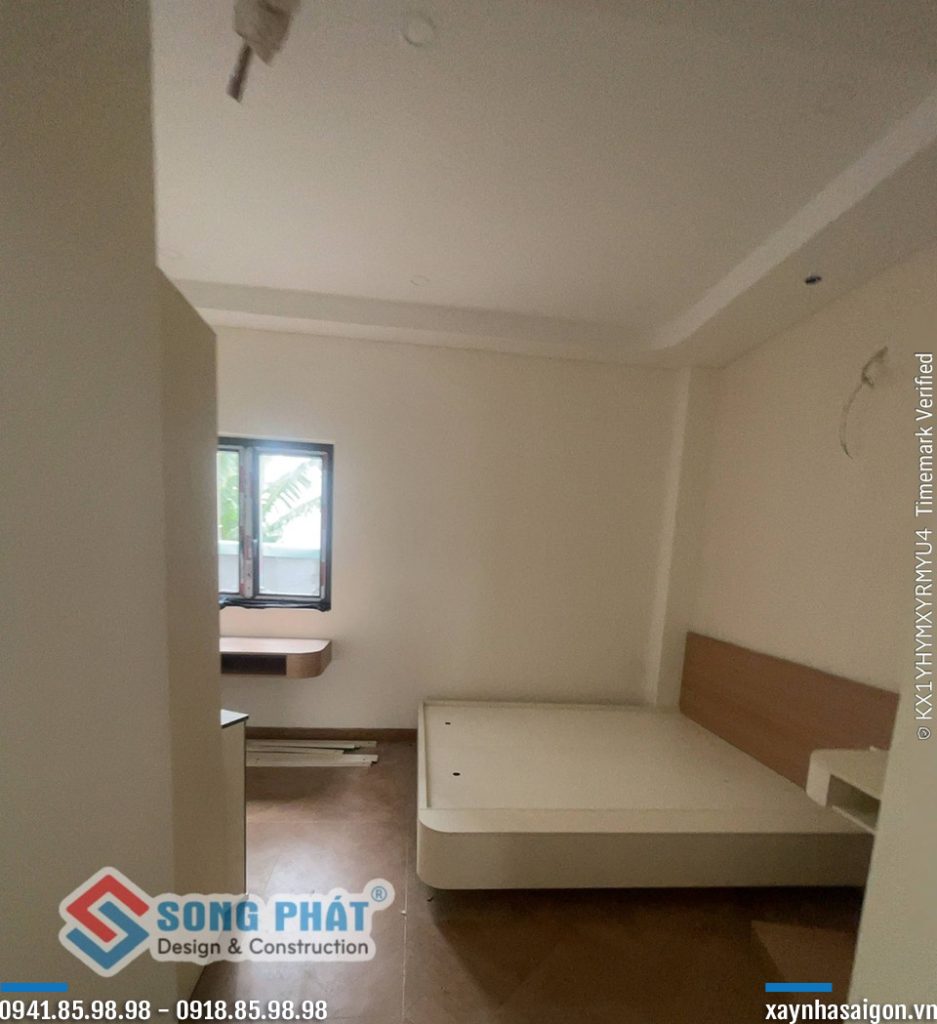 04/08 lắp nội thất công trình.