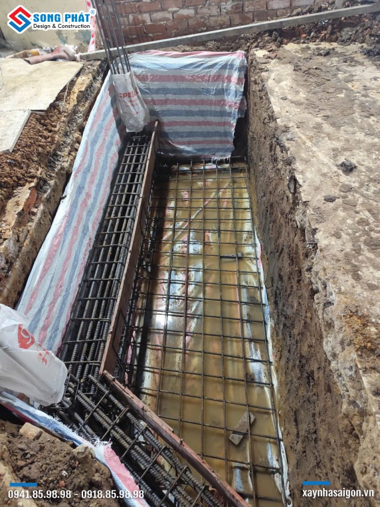 31/03 Hoàn thiện GCLD thép + coffa móng băng