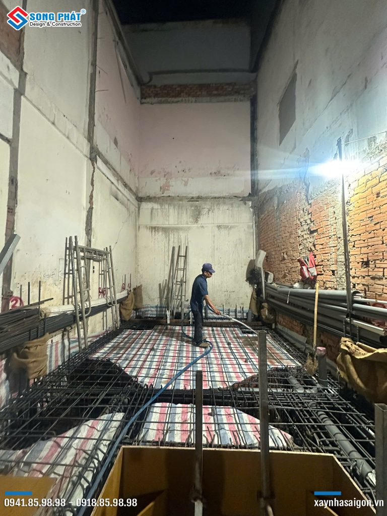 04/04 Hoàn thiện đi thép móng - sàn trệt