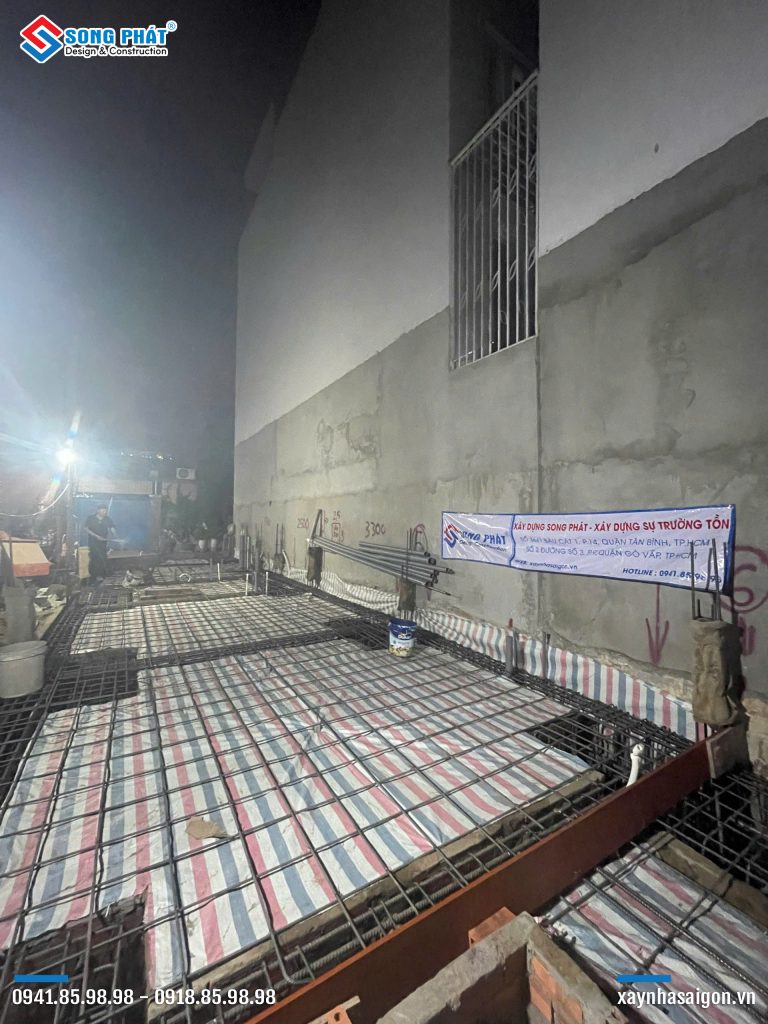 25/03 Hoàn thiện đi thép móng - sàn trệt