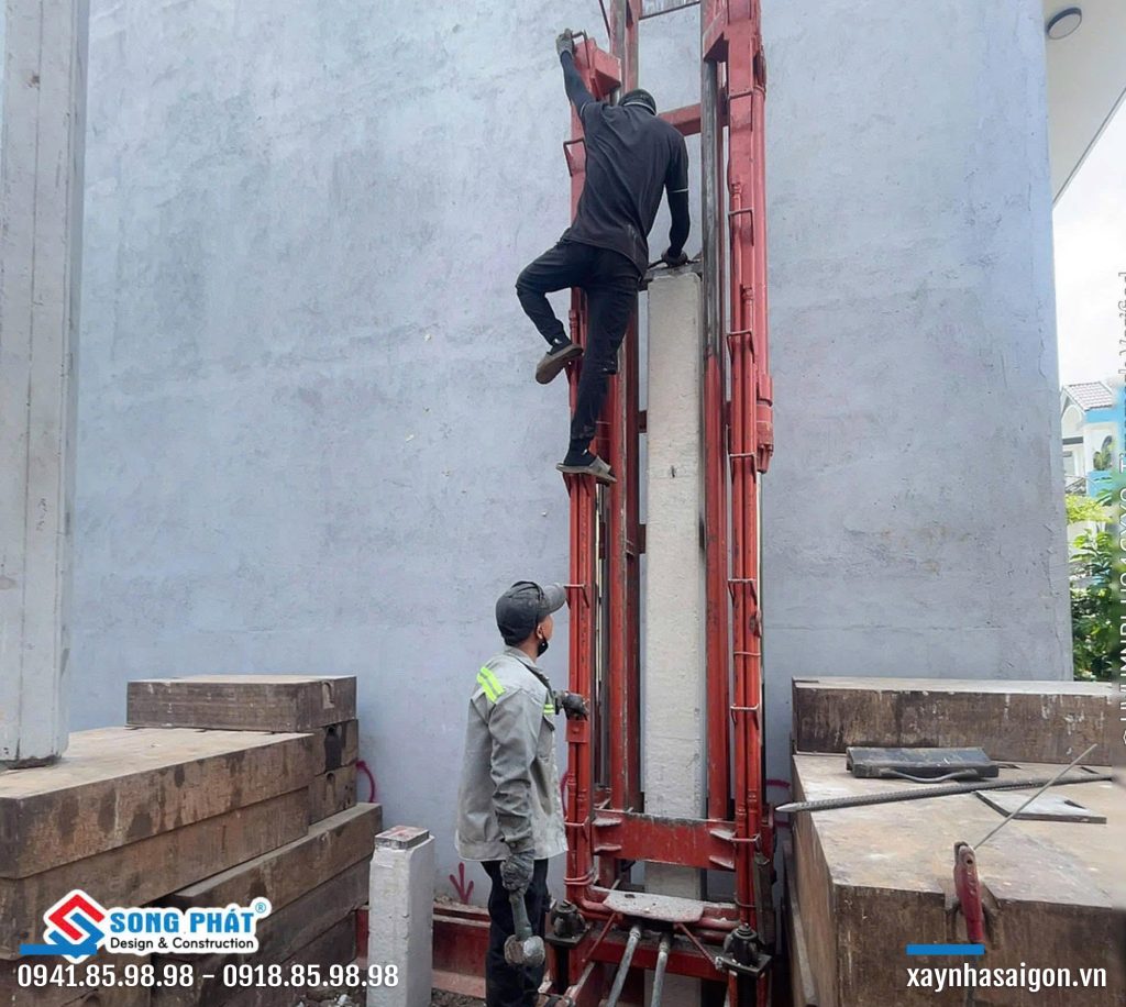 11/05 thi công ép cọc.